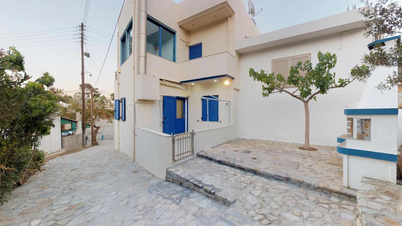 Theaktis Homes 卡里利梅内斯 外观 照片